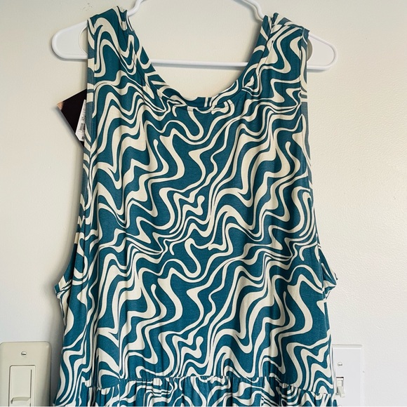 AVA & VIV NWT Women's Plus Size Sleeveless Asymmetrical Knit Dress Size 4x - Picture 6 of 14